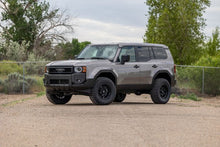 Load image into Gallery viewer, 2.5'' SST Lift Kit - Toyota Land Cruiser And Lexus GX550 2024-2026