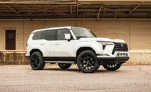 Load image into Gallery viewer, 2.5'' SST Lift Kit - Toyota Land Cruiser And Lexus GX550 2024-2026