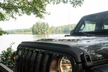 Load image into Gallery viewer, BWRbushwacker_jl_trailarmor_14093_lifestyle.jpg