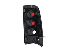 Load image into Gallery viewer, ANZO 211020 2003-2006 Chevrolet Silverado 1500 Taillights Chrome